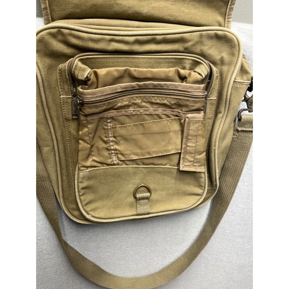 Vintage Disney Store Team Employee‎ Messenger Bag Canvas Briefcase Laptop Khaki